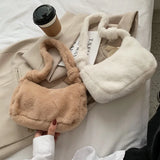Winter Heart Furry Shoulder Bag Soft Plush Handbag Lady Underarm Clutch