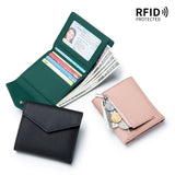 Lychee Pattern Cowhide Short Wallet with Card Slot