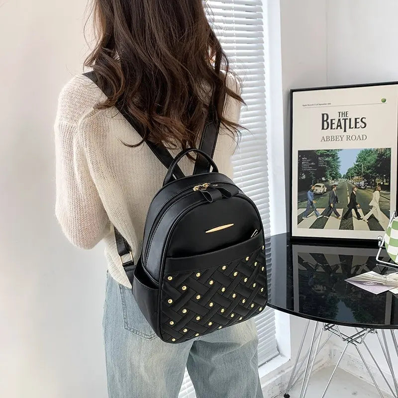 Women Backpack Waterproof Leather Ipad Backpack Large Capacity