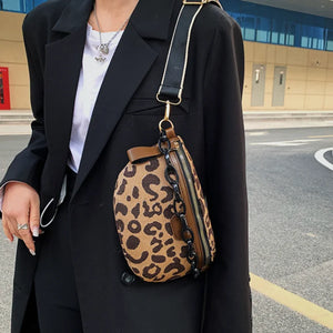 Leopards Pattern Zipper Waist Bag Half Moon Fanny Pack