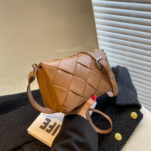 Women Woven Shoulder Bag Western Style Messenger Bags