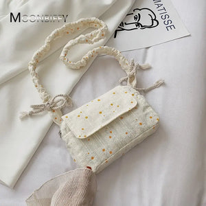 Women Canvas Shoulder Bag Daisy Print Messenger Bag