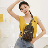 Retro Printing Texture Crossbody Bag Sling Messenger Bag