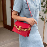 Women Female Retro Thick Chain Diamond Shoulder Bag