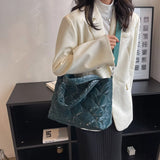 Quilted Winter Messenger Bag Zipper Large Tote