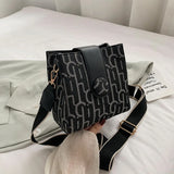 Women Messenger Bags Leather Casual Tassel Handbags Big Size Tote Shoulder Bag