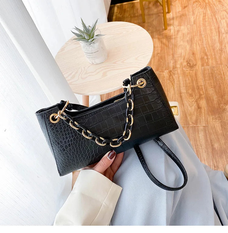 Small Crocodile Pattern PU Leather Handbag for Women