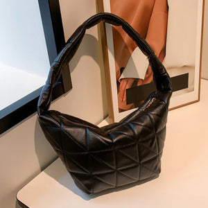 Women PU Leather Shoulder Bag Quilted Rhombus Pattern Solid Underarm Bag