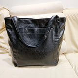 Vintage Style Large Capacity Women Shoulder Bag