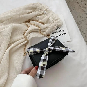 Women Shoulder Bags Bow Crossbody Handbags Large Capacity Travel Mini Flap-bag