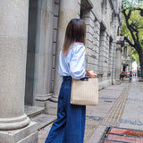 Straw Woven Beach Bag Wooden Handle Shoulder Messenger Resort Style Handbag