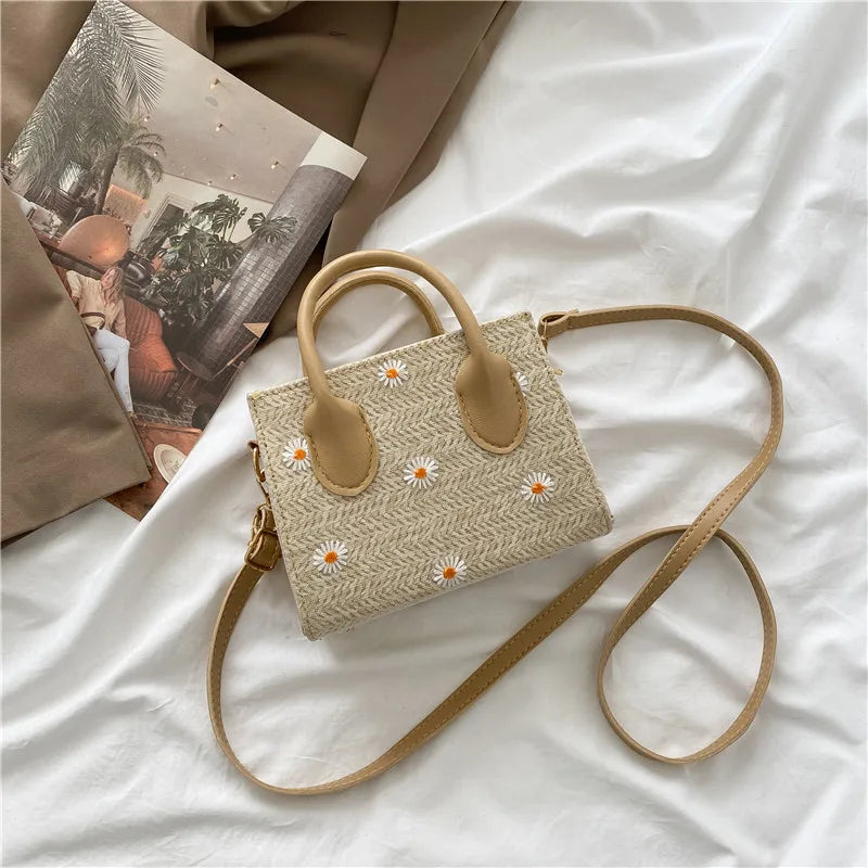 Women Straw Woven Daisy Shoulder Crossbody Bag Small Fresh Flower Zipper Beach H