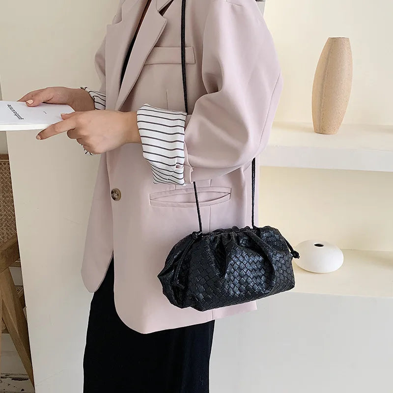 Vintage Handbag Leather Weaving Hobos Retro Cloud Bags For Women