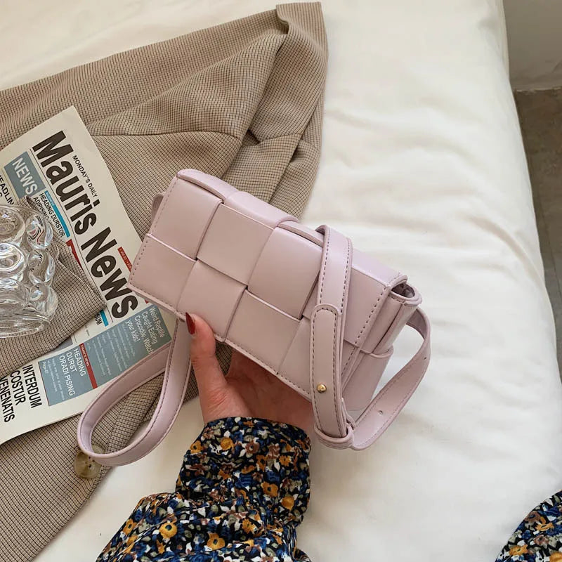 Women Woven Shoulder Bag PU Leather Solid Fanny Pack Messenger Bag