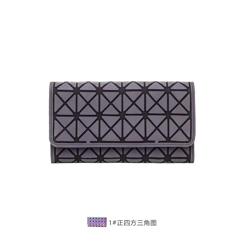 Luxur Luminous Geometric Diamond Wallet 20X10.5X2.5