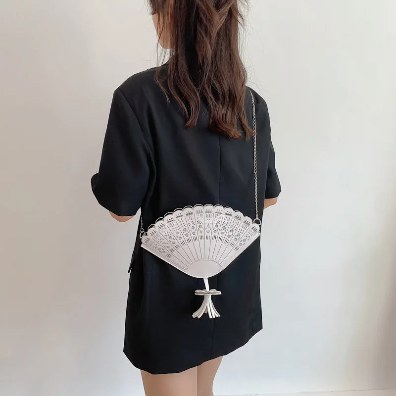 Women's Tassel Shoulder Bag with Chain - Summer Shell Bag
