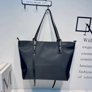 Nylon Shoulder Bag Large Capacity Tote Casual Commuter B