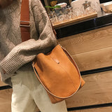 Women's PU Leather Messenger Shoulder Bag Large Capacity Casual Bucket Bag