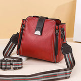 Retro Women's Wide Shoulder Strap Large Capacity Messenger Bag
