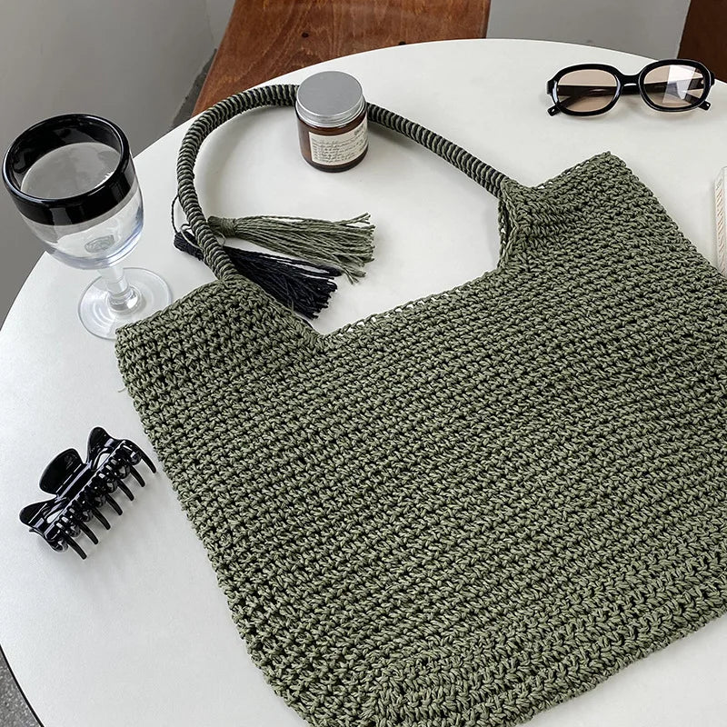 Bohemian Beach Bag Tassel Shoulder Bag Hand-woven Straw Tote Bag