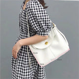 Fashionable Large Capacity Women's Shoulder Bag