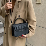 Women's Choker Shoulder Bag French Simplicity Pleated Crossbody