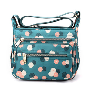 Multi-layer Large Capacity Nylon Shoulder Bag for Middle-aged Women
