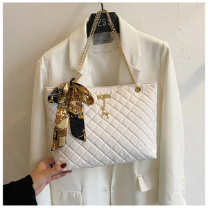 Women's Embroidered Chain One-shoulder Tote Bag