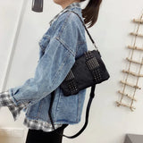 Women's Vintage Leather Messenger Bag Crossbody Skull Rivets Hand Shoulder Bag