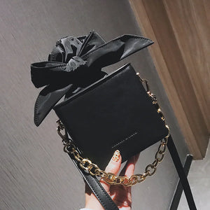 Women's Bow Chain Shoulder Messenger Mini Box Bag