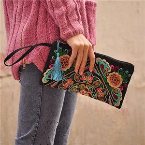 Women's Floral Embroidery Ethnic Style Handbag Cotton Large Capacity Clutch Bag
