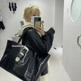 Crocodile Pattern Leather Shoulder Bag Large Capacity Business Crossbody Tote