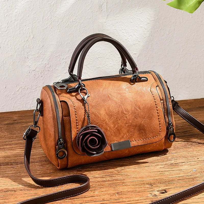 Women's Retro Rose Pendant Leather Shoulder Bags
