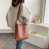 Women's Large Capacity PU Leather Shoulder Bag Bucket Leisure Travel Handbags