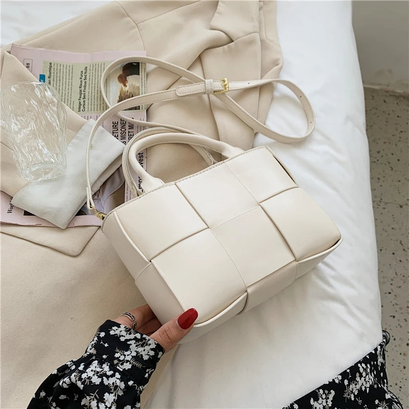 Women's Leather Woven Shoulder Bag Crossbody Bag