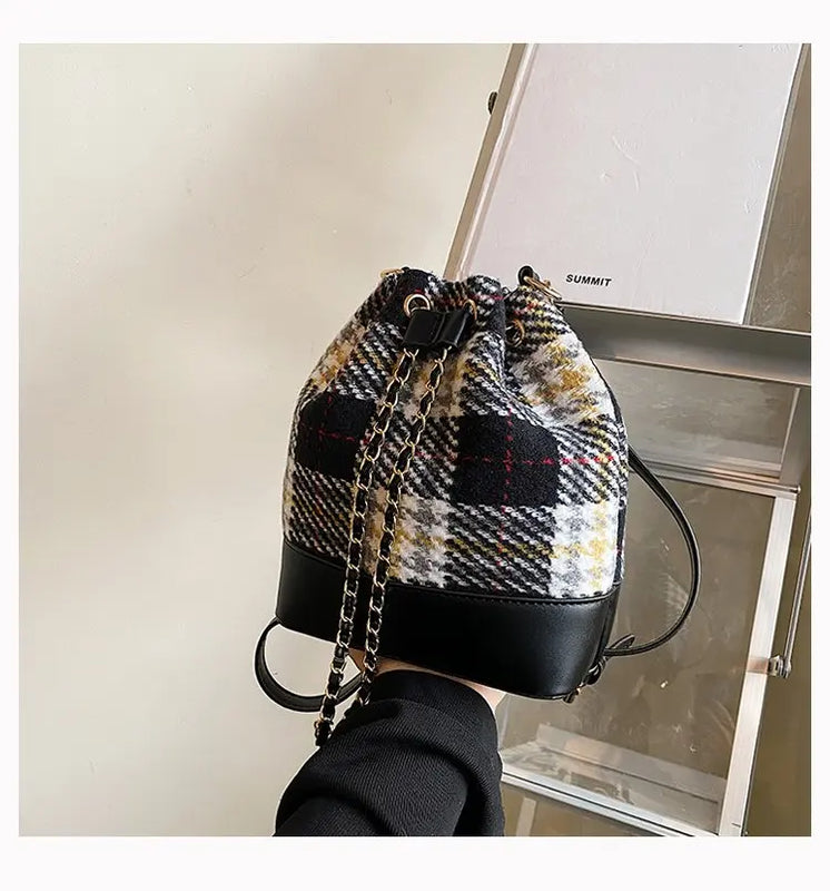Women's Pu Bucket Bag Stripe Rhombic Lattice Drawstring Crossbody Bag