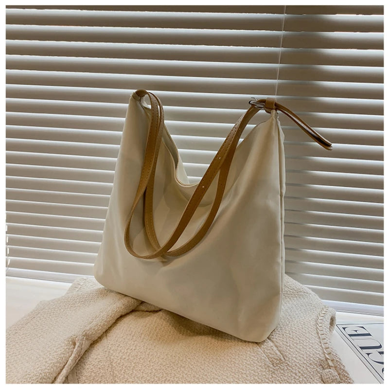 Vintage Western Style Shoulder Bag for Women