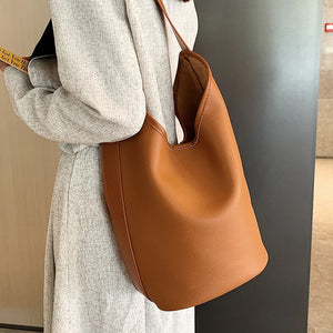 Women's Large Capacity Shoulder Bag Crossbody Pack Multifunction Messenger