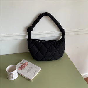 Retro Diamond Shoulder Messenger Bag Nylon Large Capacity Dumpling Bags