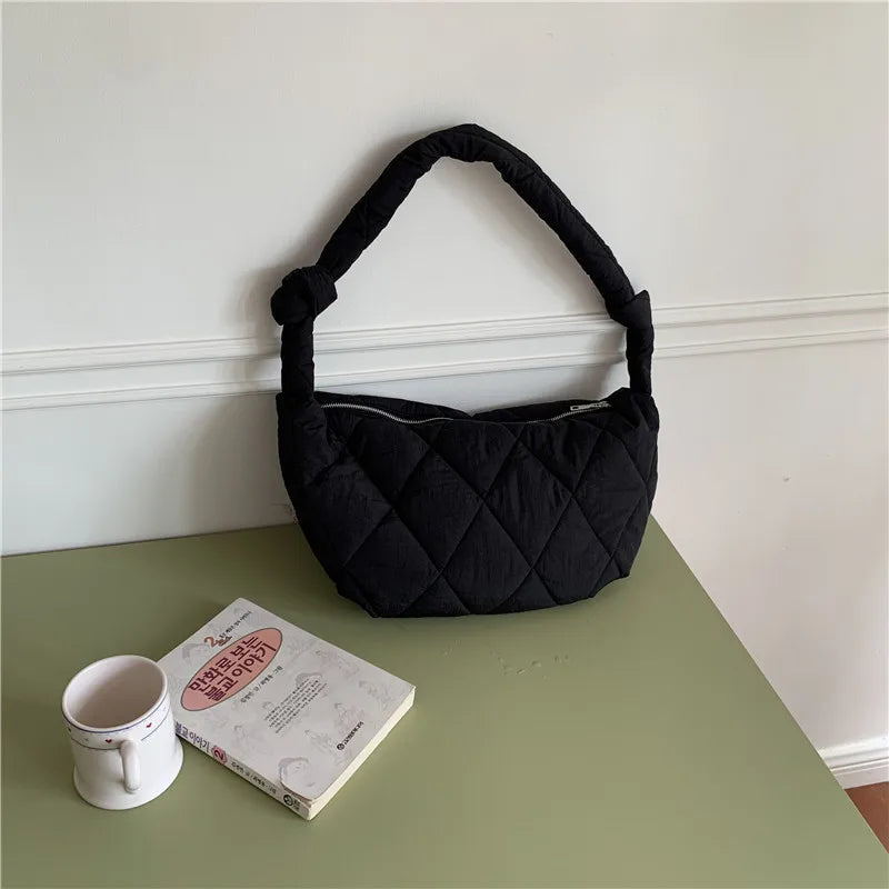 Retro Diamond Shoulder Messenger Bag Nylon Large Capacity Dumpling Bags