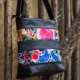 Women's Ethnic Stripe Embroidery Bucket Bag