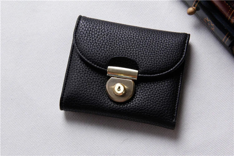 Small and Fresh Flap Wallet for Women