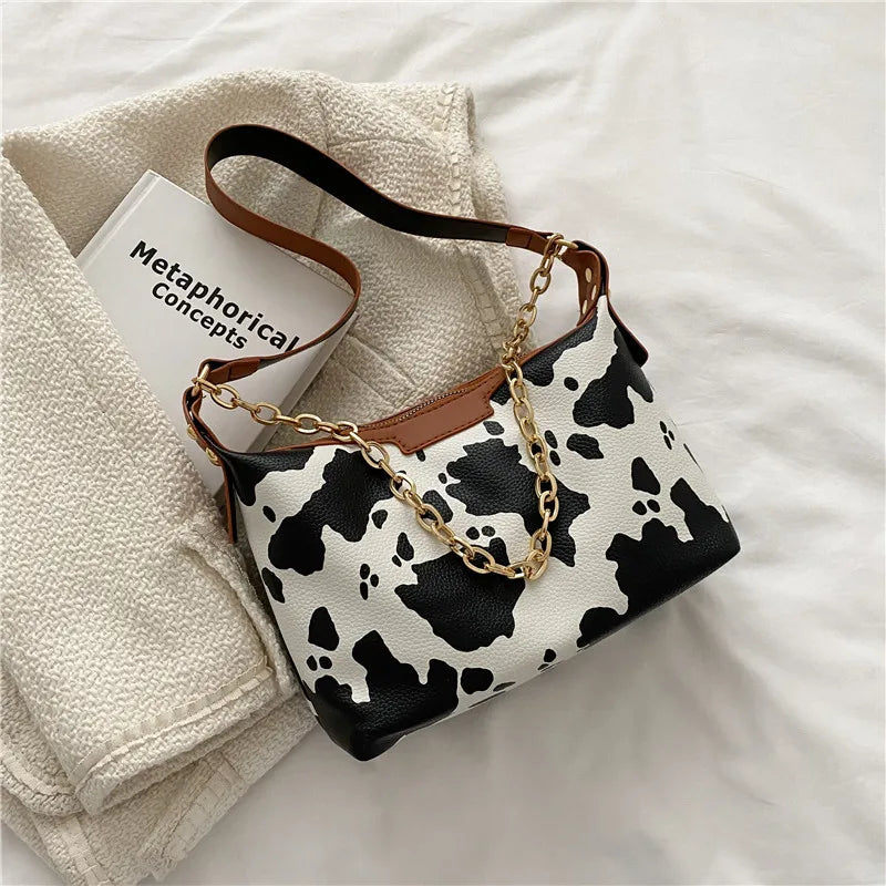 Women's Chain Shoulder Bag Casual Underarm Bag