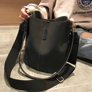 Women's Pu Bucket Bag Wide Shoulder Belt Handbag