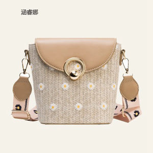 Wide Strap Shoulder Bag Lace Flower Woven Bucket Bag