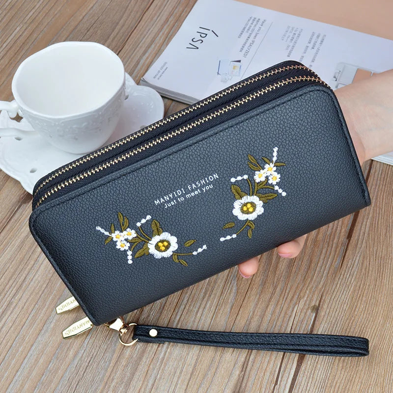Embroidery Flower Phone Clutch Hand Strap Bag