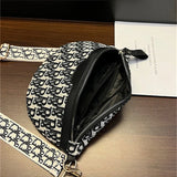 Womens Shoulder Bag Shell Crossbody Bags Vintage Letter Handbags