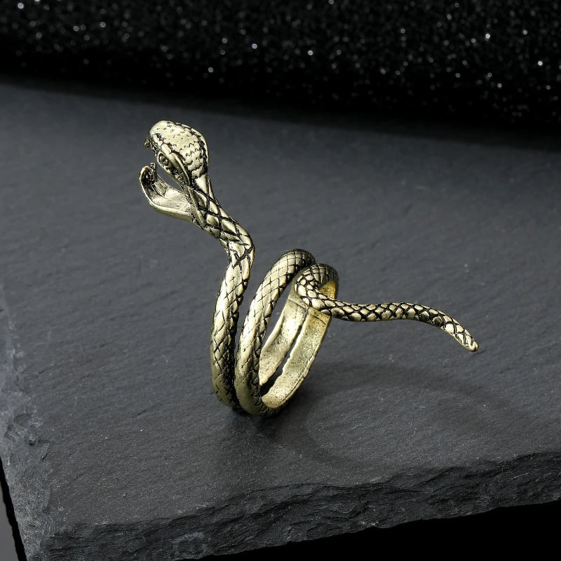Dragon Shaped Cigarette Clip Ring Gadget for Men