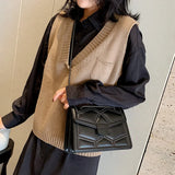 Retro Rivet Small Messenger Bag Winter PU Leather Clutch