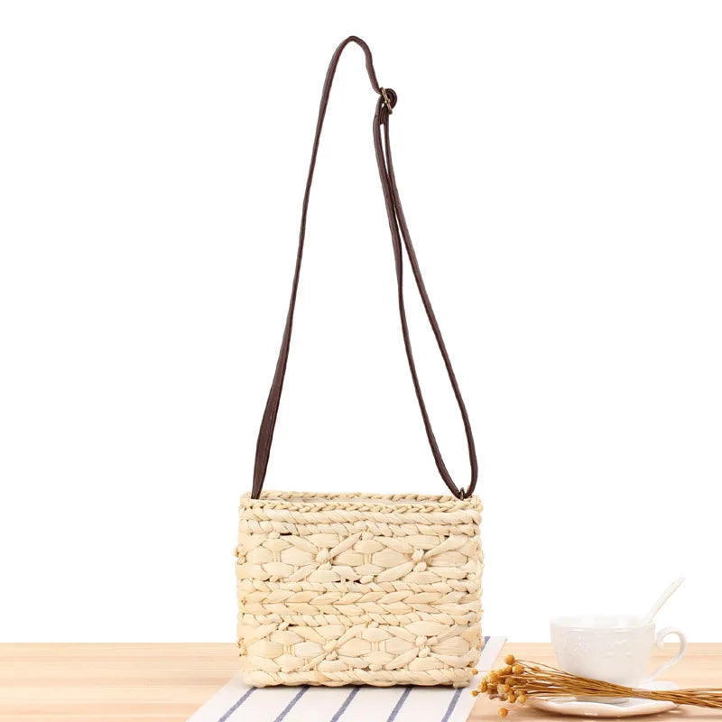 Small Fresh Straw Cross Bag Hand-woven Stroage Bags